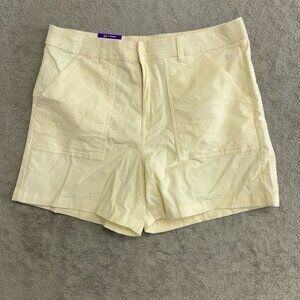 Hang Ten Women's Size 14 Cream Corduroy Shorts 4" Inseam N0593